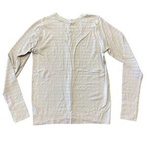 Lululemon XS Women's Beige Athletic Long Sleeve T-shirt top shirt Tech